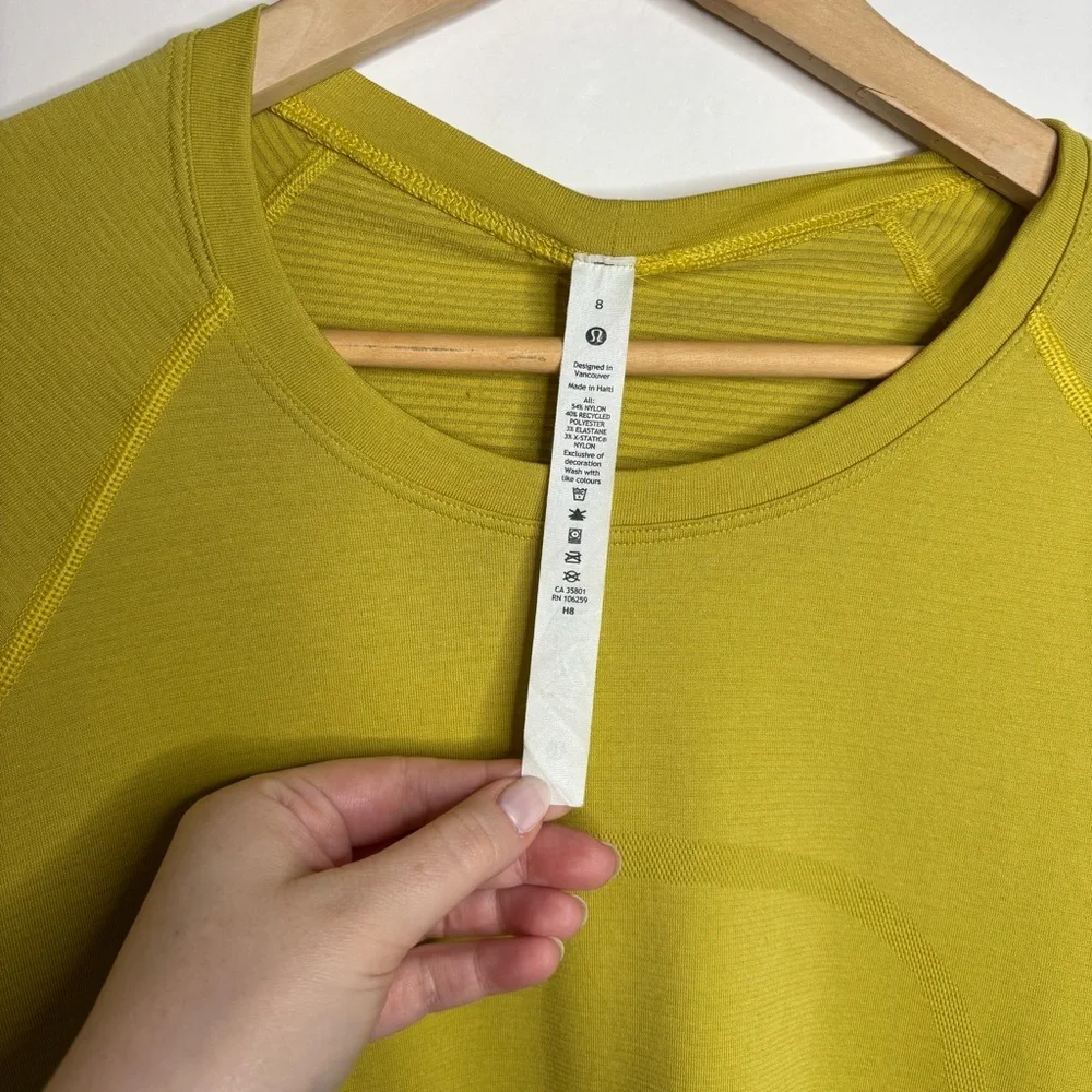 Lululemon Swiftly Tech Long Sleeve Crew size 8